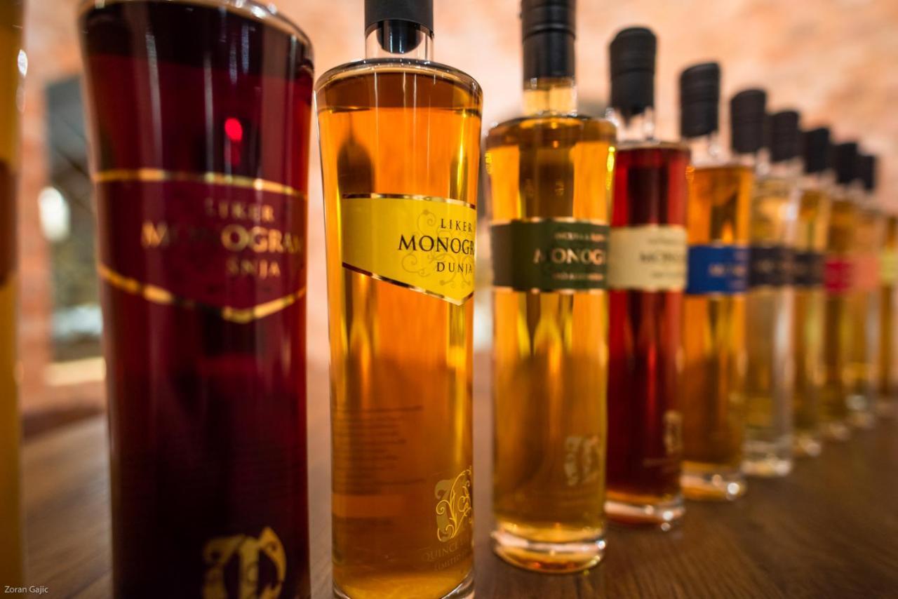 Gradac  Hotel & Distillery Monogram מראה חיצוני תמונה