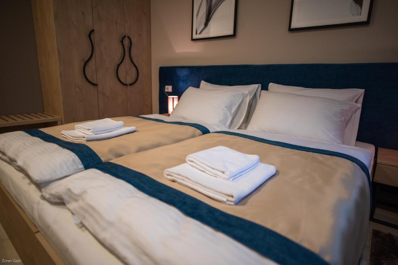 Gradac  Hotel & Distillery Monogram מראה חיצוני תמונה